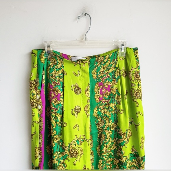 MNG | Green Satin Printed Trousers | 8 - Picture 6 of 8